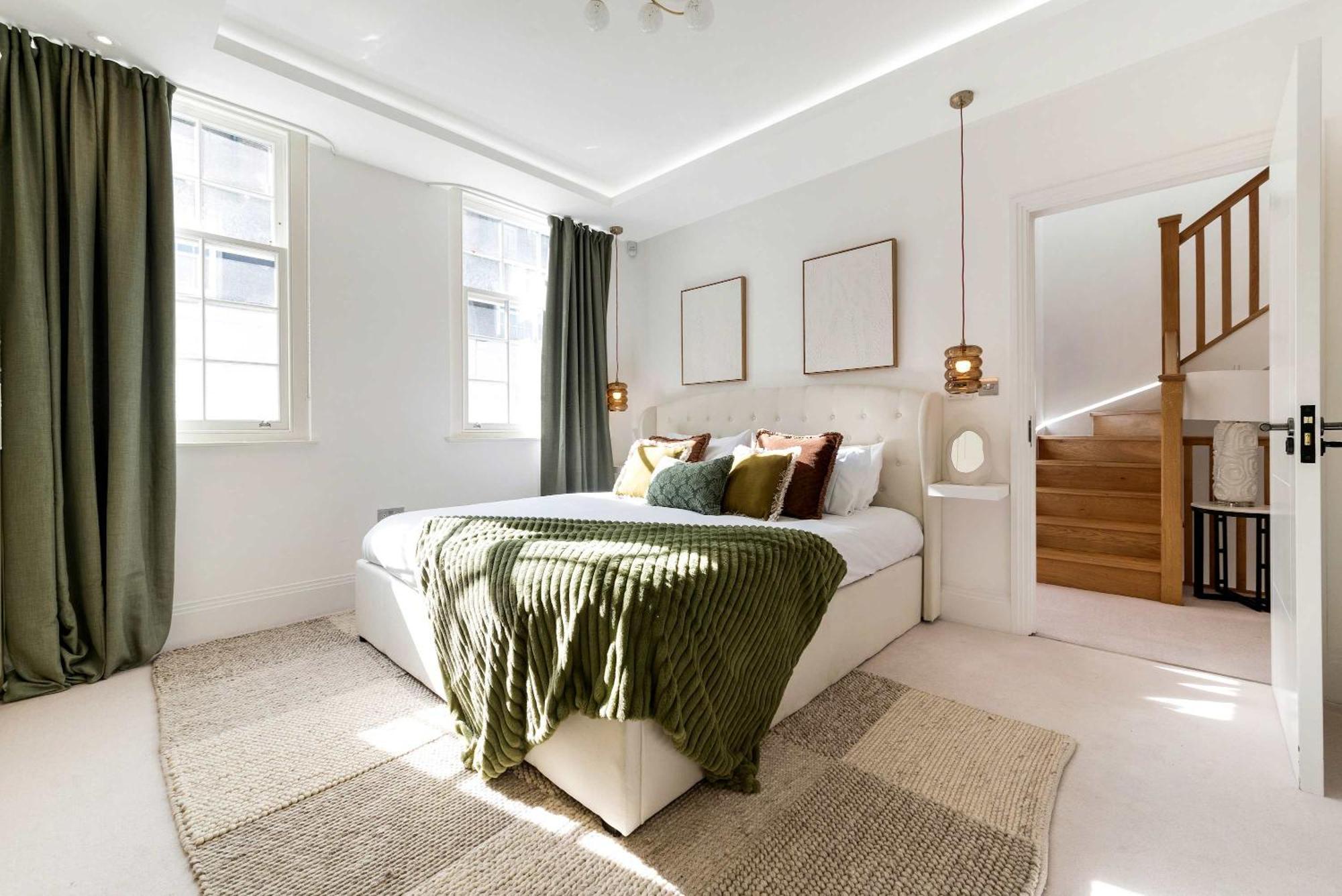 Madestays Premium Knightsbridge Townhouse